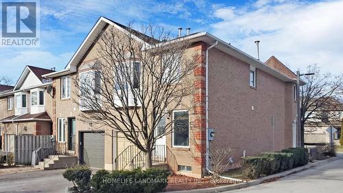 6 - 1240 Westview Terrace, Oakville, ON - Outdoor