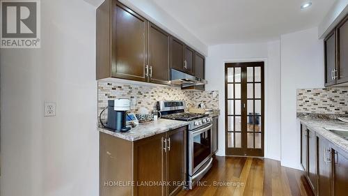 6 - 1240 Westview Terrace, Oakville, ON - Indoor Photo Showing Kitchen