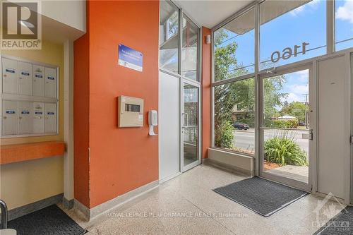 1160 Merivale Road, Ottawa, ON - Indoor Photo Showing Other Room