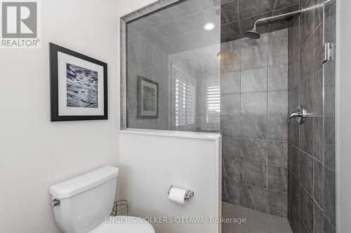 654 Dundonald Drive, Ottawa, ON - Indoor Photo Showing Bathroom