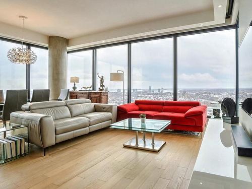 Living room - Ph2-05-151 Rue De La Rotonde, Montréal (Verdun/Île-Des-Soeurs), QC - Indoor Photo Showing Living Room