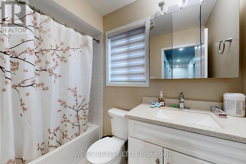 20 Edenvalley Road, Brampton, ON - Indoor Photo Showing Bathroom