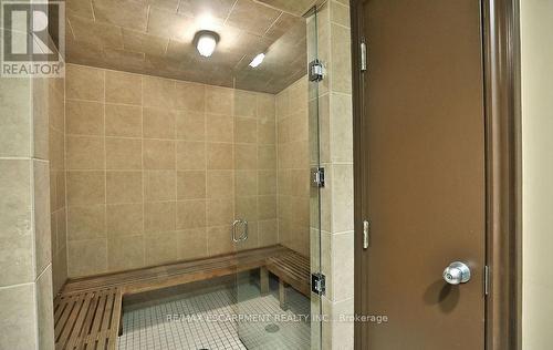 301 - 1477 Lakeshore Road, Burlington, ON - Indoor Photo Showing Bathroom