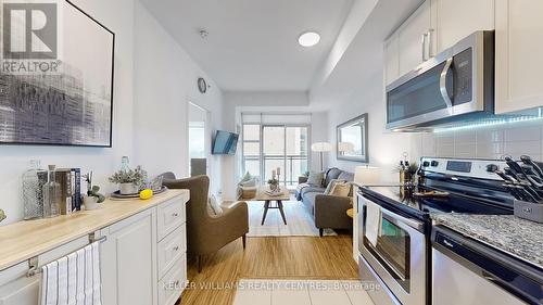 612 - 840 Queen'S Plate Drive, Toronto, ON - Indoor Photo Showing Kitchen With Stainless Steel Kitchen