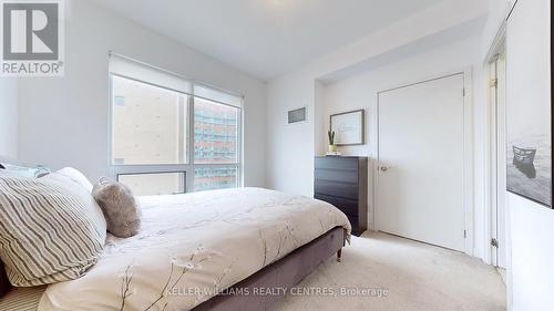 612 - 840 Queen'S Plate Drive, Toronto, ON - Indoor Photo Showing Bedroom