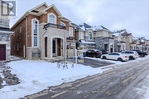 18 Elverton Crescent, Brampton, ON - Outdoor With Facade