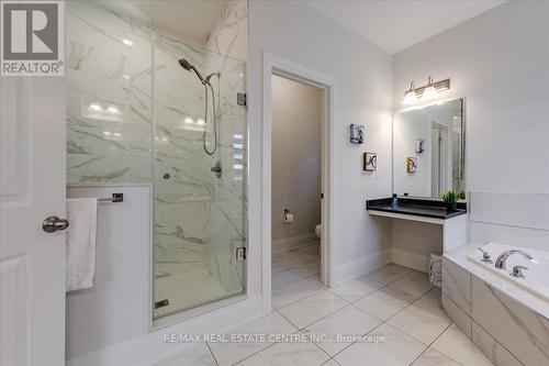 18 Elverton Crescent, Brampton, ON - Indoor Photo Showing Bathroom