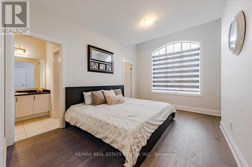 18 Elverton Crescent, Brampton, ON - Indoor Photo Showing Bedroom