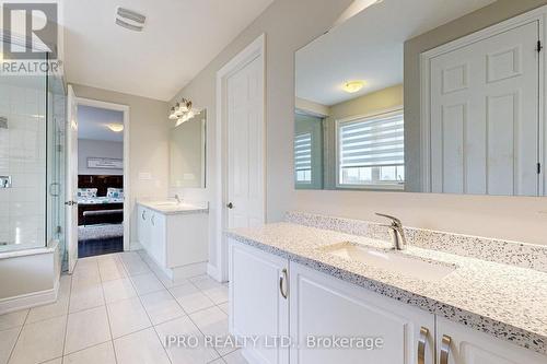 4 Brigham Avenue, Hamilton, ON - Indoor Photo Showing Bathroom