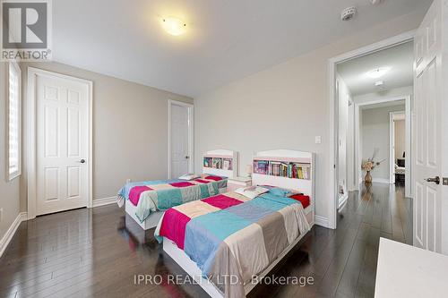 4 Brigham Avenue, Hamilton, ON - Indoor Photo Showing Bedroom