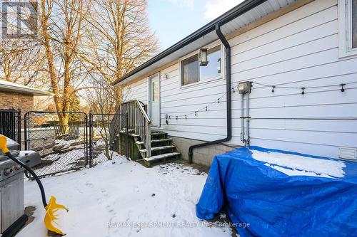 8 Gafney Court, Hamilton, ON - Outdoor With Exterior