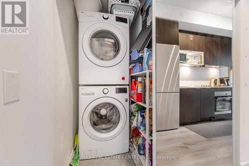 911 - 20 Tubman Avenue, Toronto, ON - Indoor Photo Showing Laundry Room