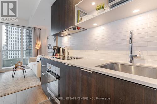 911 - 20 Tubman Avenue, Toronto, ON - Indoor Photo Showing Kitchen