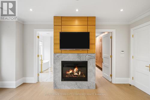 190 Hounslow Avenue, Toronto, ON - Indoor Photo Showing Living Room With Fireplace