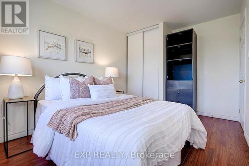 11 Micmac Crescent, Toronto, ON - Indoor Photo Showing Bedroom