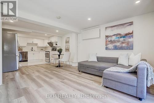 11 Micmac Crescent, Toronto, ON - Indoor Photo Showing Living Room