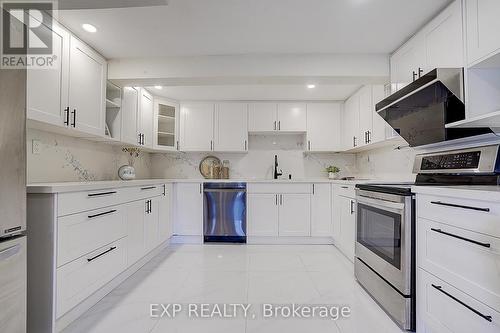 11 Micmac Crescent, Toronto, ON - Indoor Photo Showing Kitchen