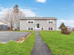 118/120 Tartan Avenue  Spryfield, NS B3R 2B9