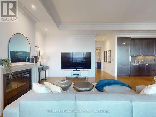 5104 - 311 Bay Street, Toronto, ON - Indoor Photo Showing Living Room With Fireplace