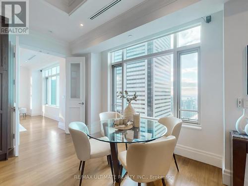 5104 - 311 Bay Street, Toronto, ON - Indoor Photo Showing Dining Room