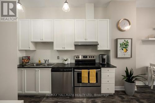 307 - 797 Don Mills Road, Toronto, ON - Indoor Photo Showing Kitchen With Double Sink