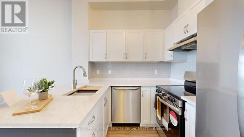 404 - 1600 Keele Street, Toronto, ON - Indoor Photo Showing Kitchen With Stainless Steel Kitchen With Double Sink