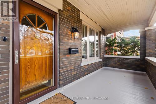 1006 Waterloo Street, London, ON - Outdoor With Exterior