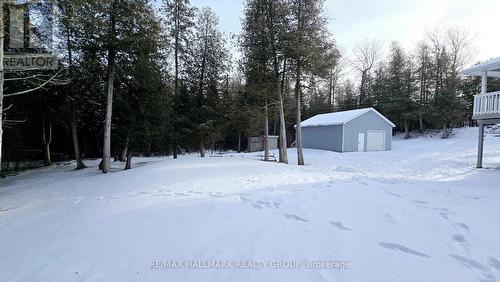 1250 Upper Dwyer Hill Road, Ottawa, ON - Outdoor