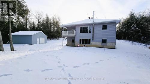 1250 Upper Dwyer Hill Road, Ottawa, ON - Outdoor