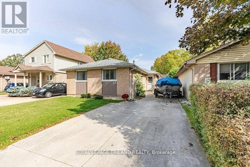 35 Caprice Crescent, London, ON - Outdoor