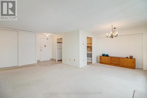 1401 - 665 Bathgate Drive, Ottawa, ON - Indoor Photo Showing Other Room