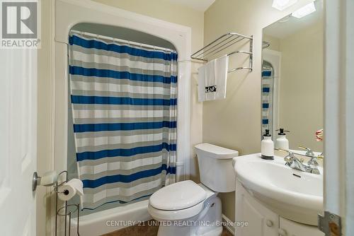 180 Wood Duck Drive, Otonabee-South Monaghan, ON - Indoor Photo Showing Bathroom