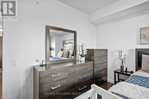 207 - 5025 Harvard Road, Mississauga, ON - Indoor Photo Showing Bedroom