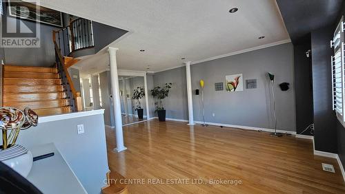 4972 Southampton Drive, Mississauga, ON - Indoor Photo Showing Other Room