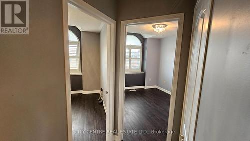 4972 Southampton Drive, Mississauga, ON - Indoor Photo Showing Other Room