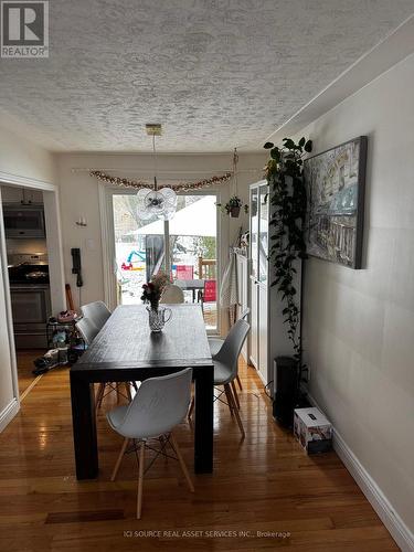 784 Westbury Crescent, London, ON - Indoor Photo Showing Dining Room