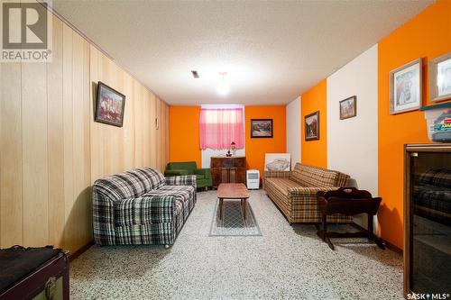 517 20Th Avenue E, Regina, SK - Indoor Photo Showing Other Room