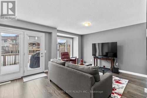 59 - 3400 Castle Rock Place, London, ON - Indoor Photo Showing Living Room