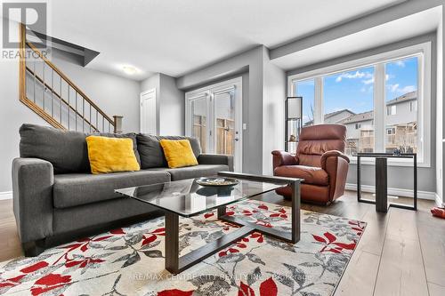 59 - 3400 Castle Rock Place, London, ON - Indoor Photo Showing Living Room