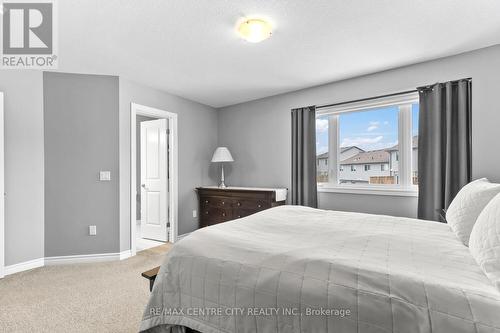 59 - 3400 Castle Rock Place, London, ON - Indoor Photo Showing Bedroom