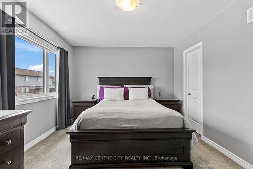 59 - 3400 Castle Rock Place, London, ON - Indoor Photo Showing Bedroom