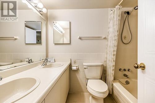 2000 Regent Street Unit# 304, Greater Sudbury, ON - Indoor Photo Showing Bathroom