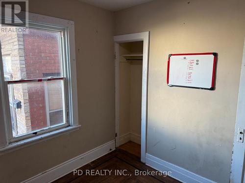 164 London Street N, Hamilton (Crown Point), ON - Indoor Photo Showing Other Room