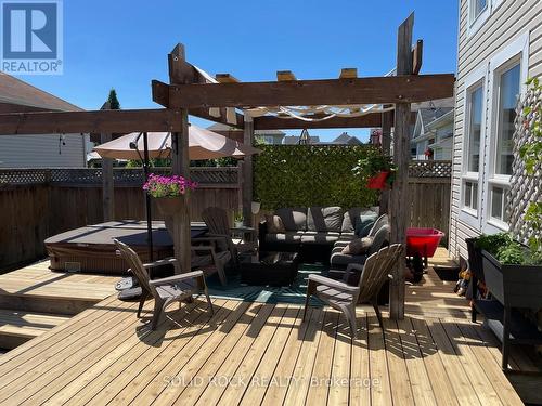 400 Tartaruga Lane, Ottawa, ON - Outdoor With Deck Patio Veranda