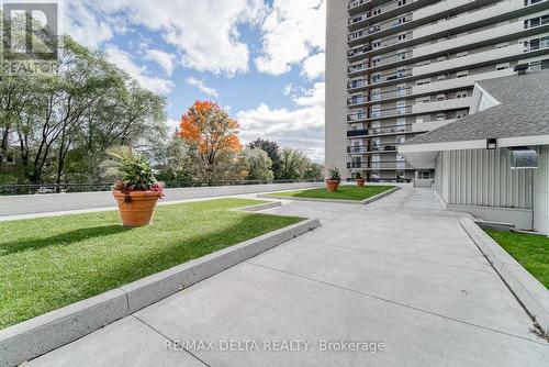 Ph6 - 158A Mcarthur Avenue, Ottawa, ON - Outdoor