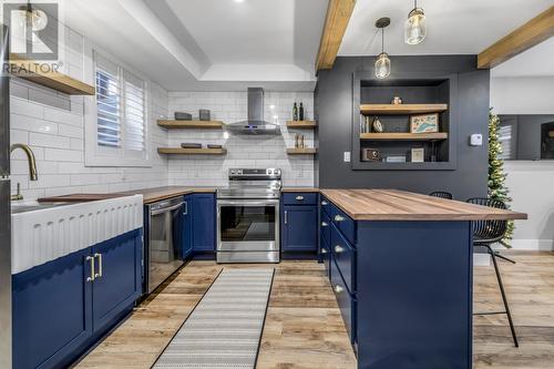 26 Duckworth Street, St. John'S, NL - Indoor Photo Showing Kitchen With Upgraded Kitchen