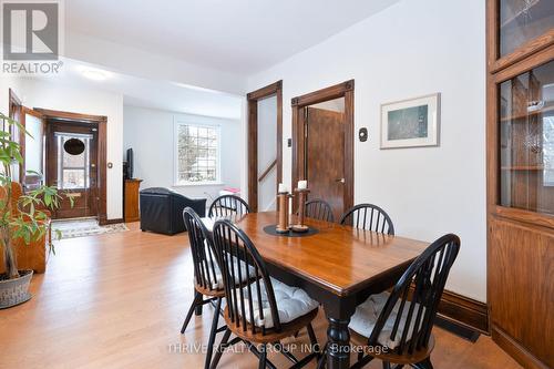 560 Grosvenor Street, London, ON - Indoor Photo Showing Dining Room