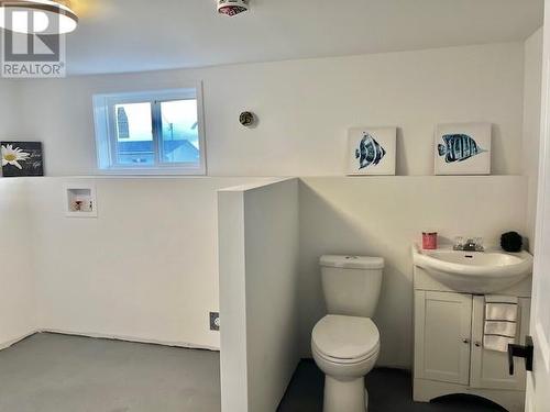 111 Coley'S Point S, Bay Roberts, NL - Indoor Photo Showing Bathroom