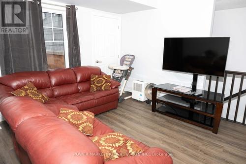 3978 Jockvale Road, Ottawa, ON - Indoor Photo Showing Living Room