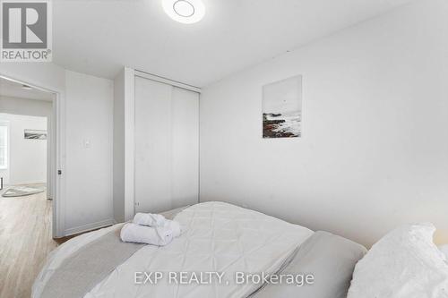 474 Claridge Drive, Ottawa, ON - Indoor Photo Showing Bedroom